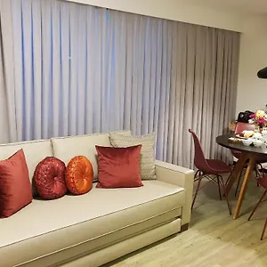Flat 1808 Hotel